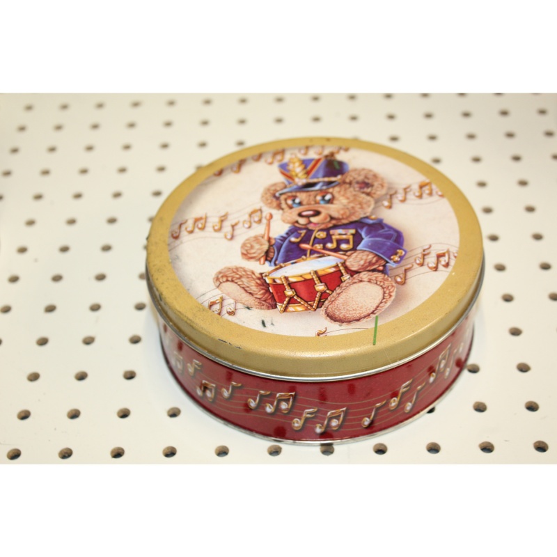 Item: 102171 - Collectible Holiday Tin Container
