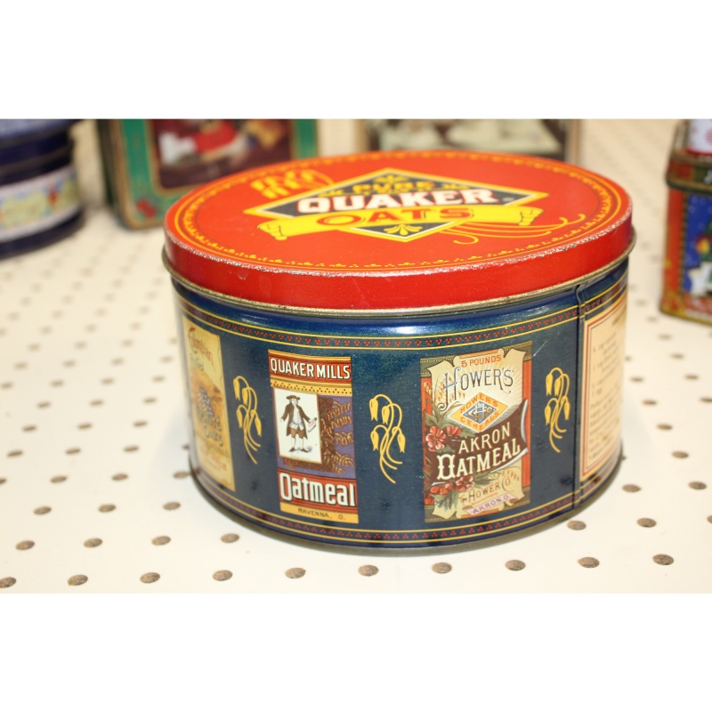 Item: 102179 - Collectible Holiday Tin Container