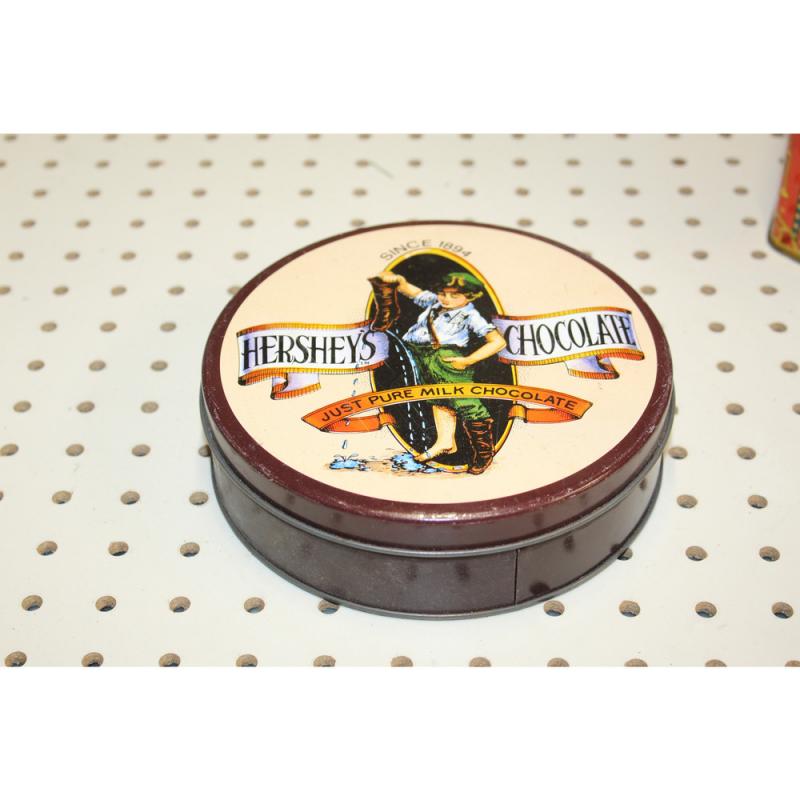Item: 102181 - Collectible Holiday Tin Container