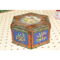 Item: 102182 - Collectible Holiday Tin Container