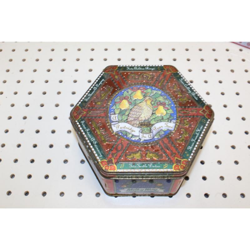 Item: 102182 - Collectible Holiday Tin Container