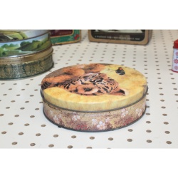 Item: 102187 - Collectible Holiday Tin Container