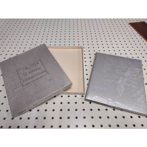 SILVER ANNIVERSARY - 25th Anniversary Guest Book (G822S) - CR Gibson