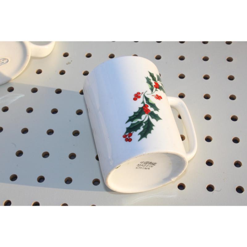 Item#: 102233 Bladder for holiday Holly Christmas mugs