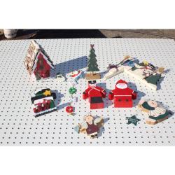 Item#: 102251 Miscellaneous lot of Christmas/holiday items