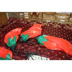 Item#: 102323 string of 5 inflatable lights chili peppers