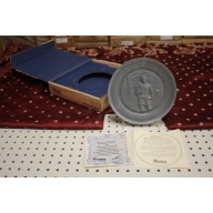 Vintage 1978 Creative World Plate The Village Smithy Tewksbury Metal #10630