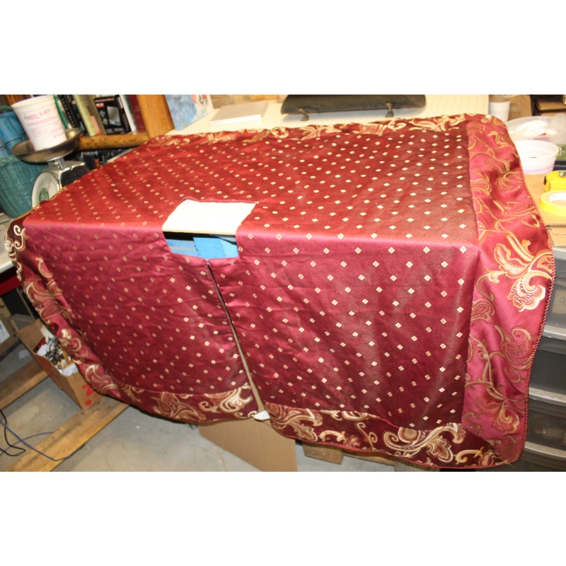 Gorgeous High Quality Rodeo Home Christmas Tree Skirt 56" Square