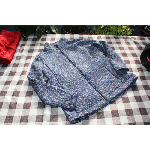 WOMANS TALBOTS BLUE / WHITE FLEECE JACKET SIZE P MEDIUM