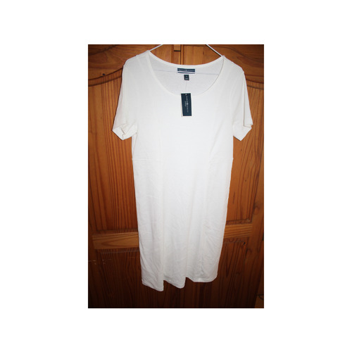 WOMANS KAREN SCOTT WHITE T SHIRT DRESS SIZE SMALL