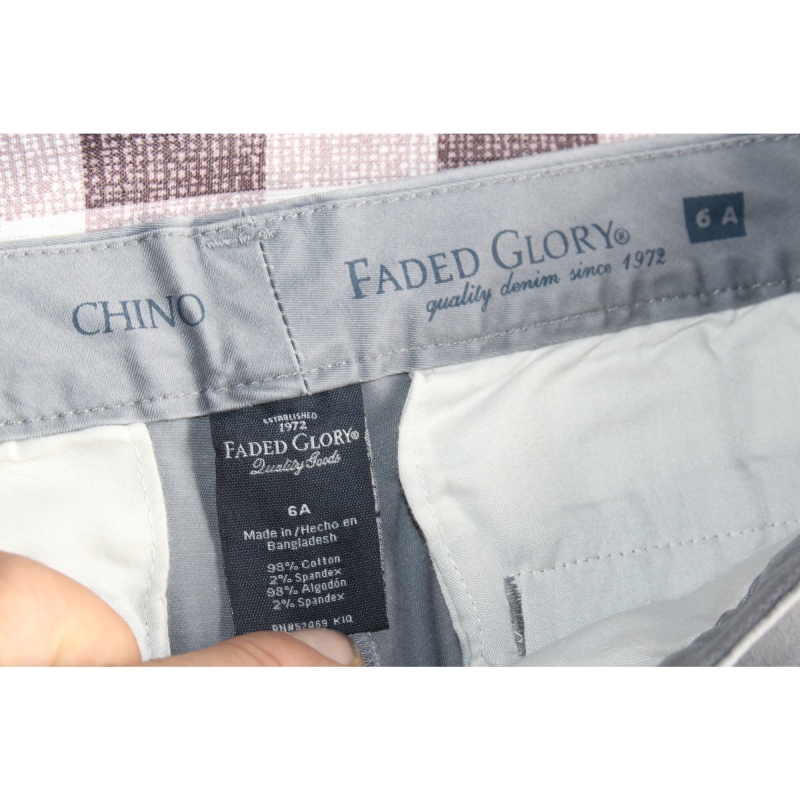 WOMANS FADED GLORY GREY CHINO PANTS SIZE 6 A