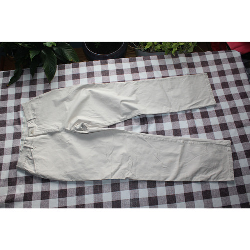 WOMANS LEE TAN ALL DAY PANTS SIZE 6
