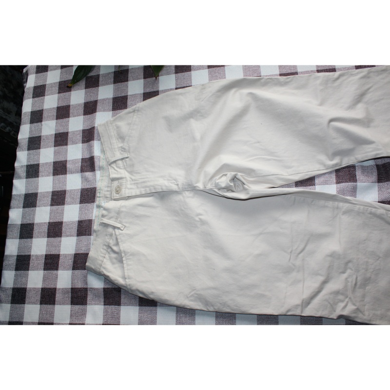 WOMANS LEE TAN ALL DAY PANTS SIZE 6