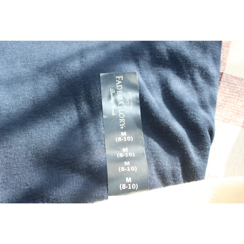 WOMANS LOT OF TURTLE NECKS SIZE MEDIUM - Some New with tags