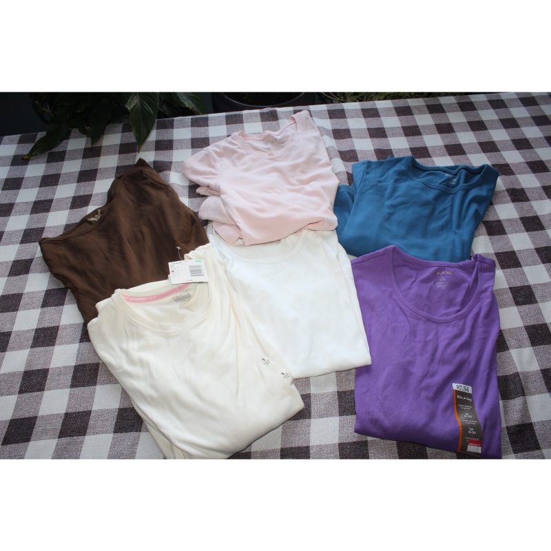 WOMANS LOT OF LONG SLEEVE T-SHIRTS SHIRTS SIZE MEDIUM - Some New with tags