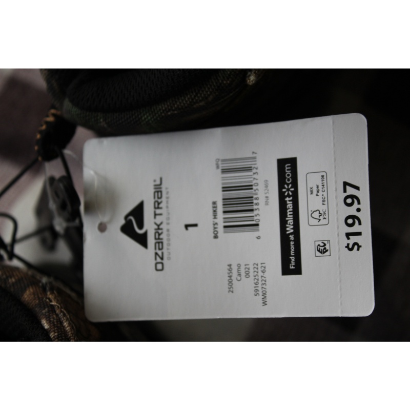 BOYS OZARK TRAIL CAMO HIKER BOOTS SIZE 1, 