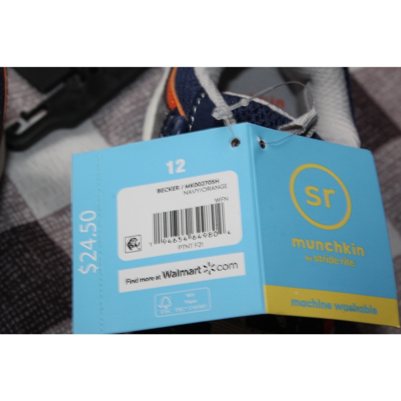 BOYS MUNCHKIN SNEAKERS SIZE 12