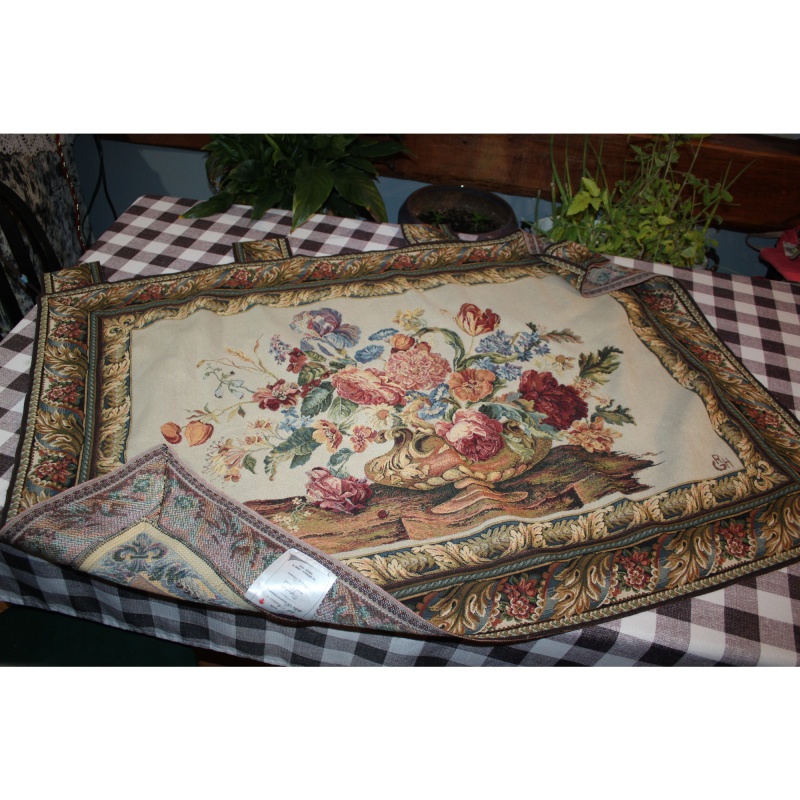 46 X 34 Italian Tapestry DELLA PASSAMANERIA TAPESTRIES & TASSELS FLORENCE ITALY