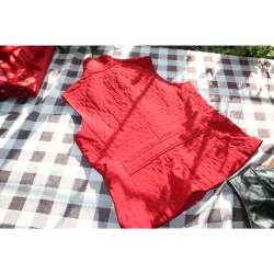 WOMANS TALBOTS RED VEST SIZE MEDIUM