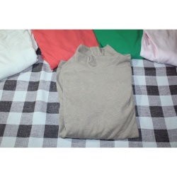 WOMANS LOT OF SHIRTS SIZE M