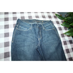 WOMANS FADED GLORY JEANS SIZE 6 A