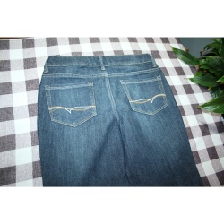 WOMANS FADED GLORY JEANS SIZE 6 A