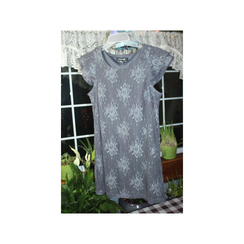 WOMANS FOREVER 21 GREY MINI DRESS SIZE MEDIUM