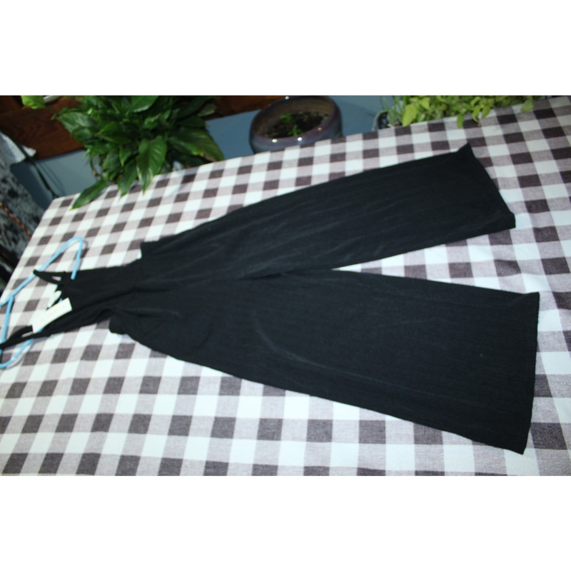 WOMANS SIENNA SKY BLACK PANT ROMPER NWT SIZE X SMALL