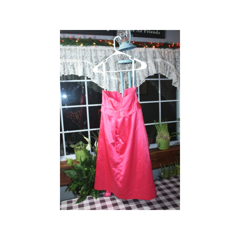 WOMANS DESSY COLLECTION PINK COCKTAIL DRESS SIZE 6