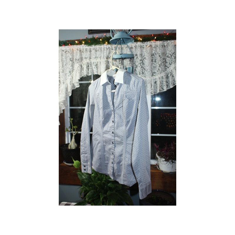 WOMANS EXPRESS GREY/BLACK POLKA DOT SHIRT SIZE SP