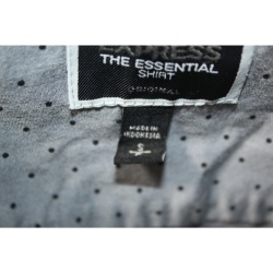 WOMANS EXPRESS GREY/BLACK POLKA DOT SHIRT SIZE SP