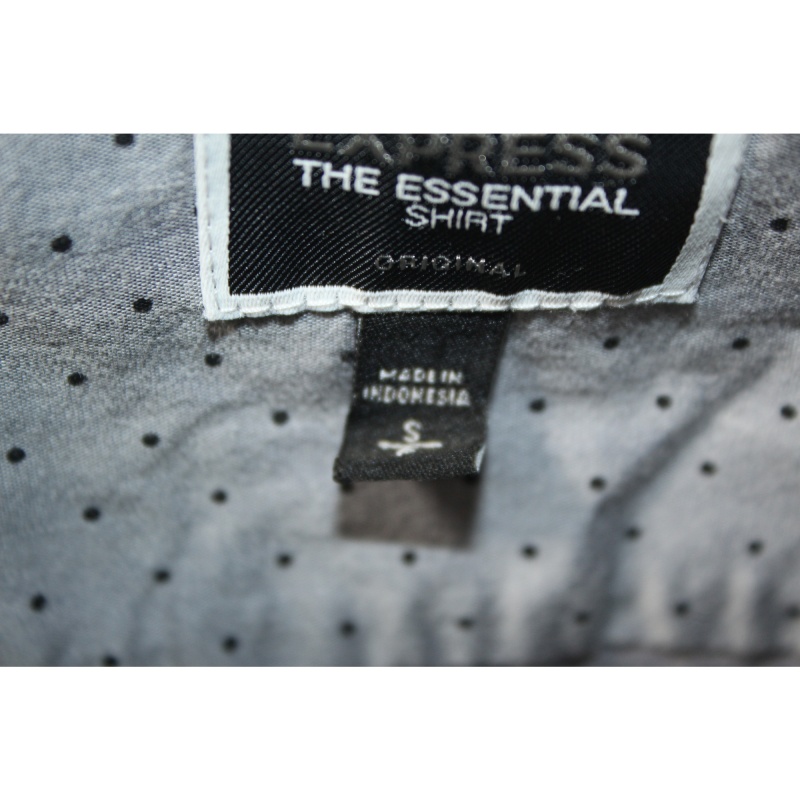 WOMANS EXPRESS GREY/BLACK POLKA DOT SHIRT SIZE SP