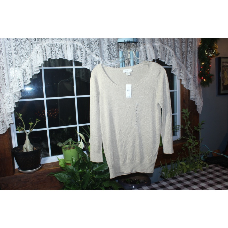 WOMANS ANN TAYLOR LOFT GOLD SWEATER NWT SIZE MEDIUM