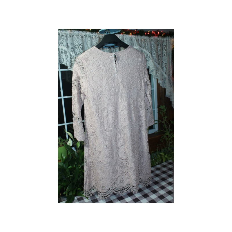 WOMANS H&M BLUSH PINK DRESS SIZE 12