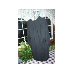 WOMANS H&M BLACK MINI DRESS SIZE 4