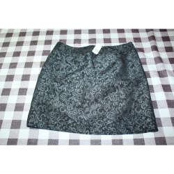 WOMANS LOFT BLACK AND GREY SKIRT NWT SIZE 10