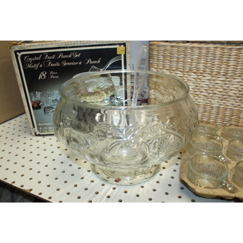 Vintage Jeannette Glass Crystal Fruit 8 Qt. Punch Bowl & 7 Cups - Model 2417-18