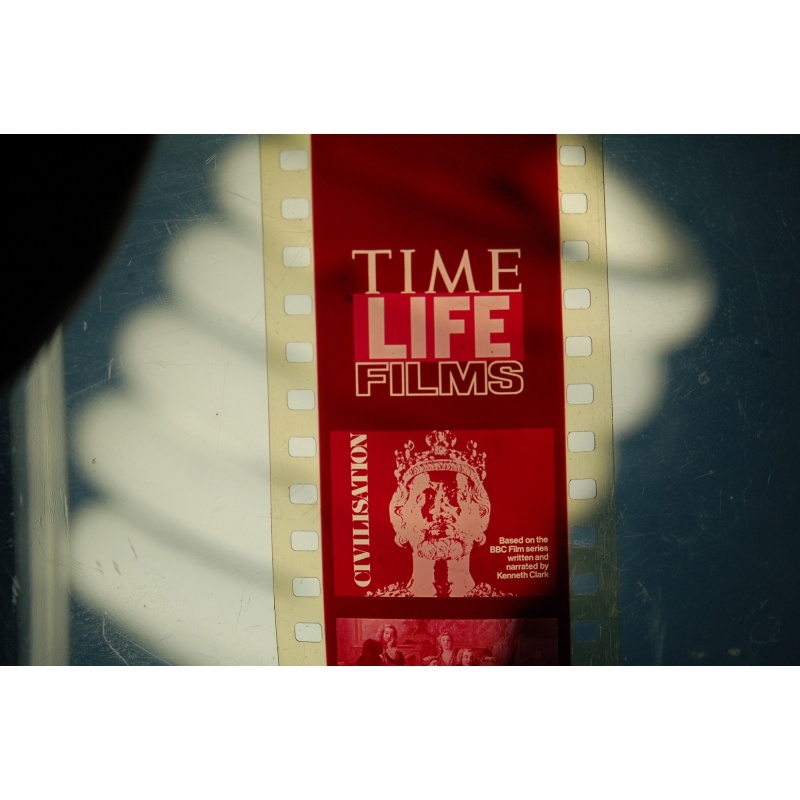 Vintage Filmstrip 417:  Vol.Ii Civilisation 10 The Smile Of Reason