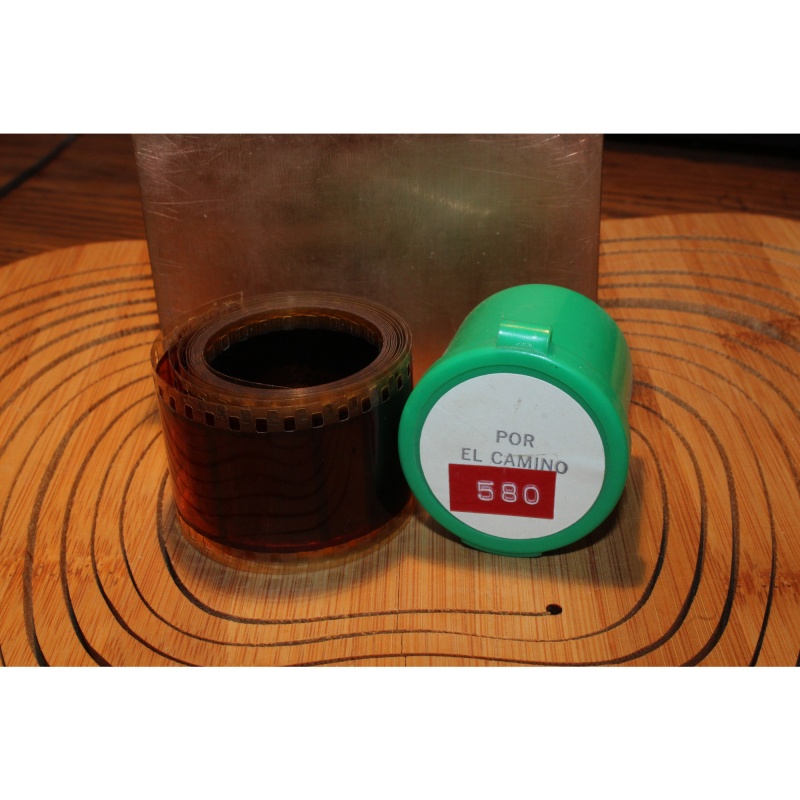 Vintage Filmstrip 580: Por El Camino