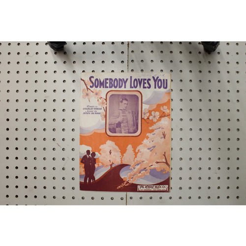 1932 - Somebody loves you - Sheet Music