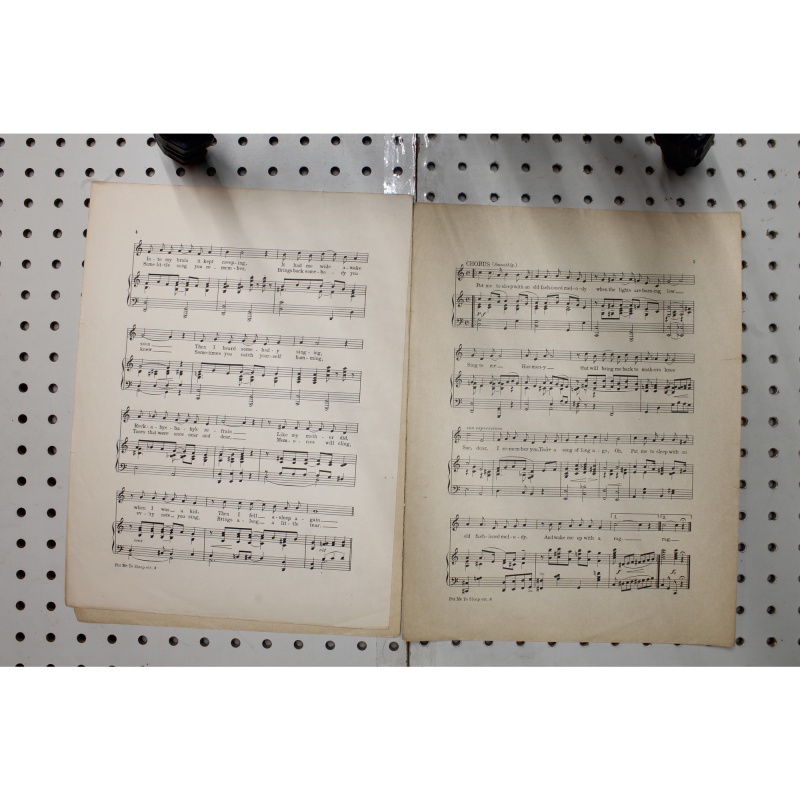 1915 - Put me to sleep with an old-fashioned melody - Sheet Music