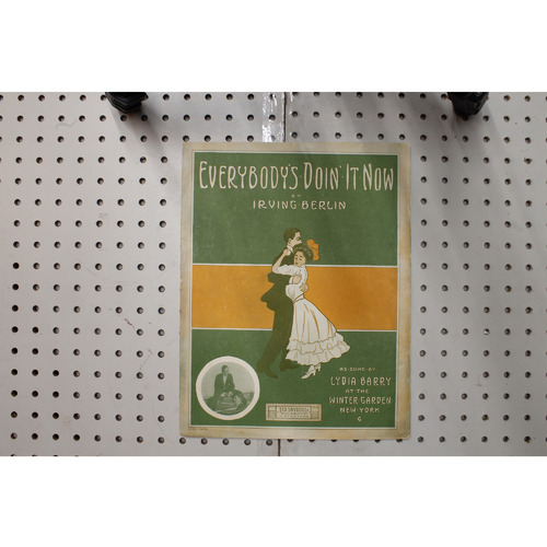1911 - Everybodys doin it now - Sheet Music