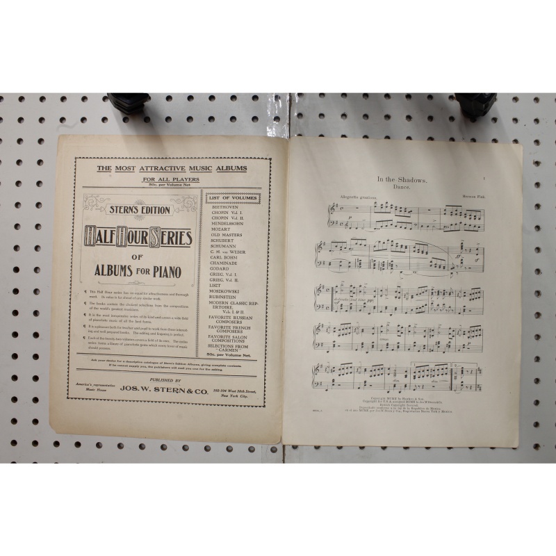 1910 - In the shadows - Sheet Music