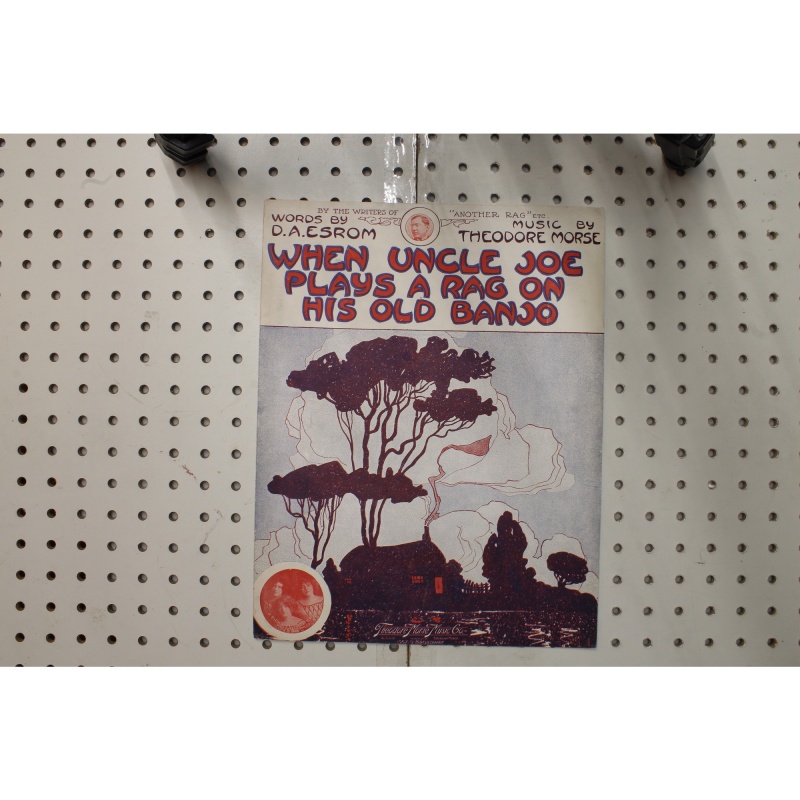 1903 - When uncle Joe plays a rag on his old banjo - Sheet Music