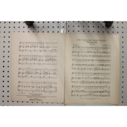 1903 - When uncle Joe plays a rag on his old banjo - Sheet Music