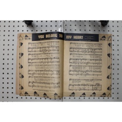 1943 - Hit song music folio - Sheet Music