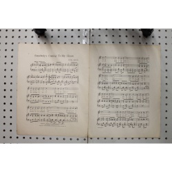 1913 - Somebodys coming to my house - Sheet Music