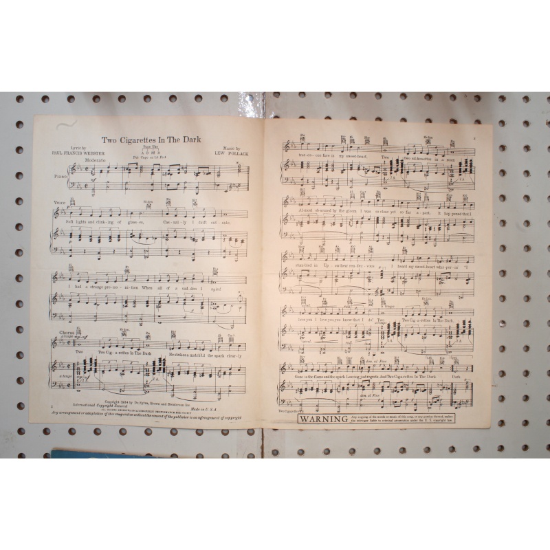 1934 - Two cigarettes in the dark Gloria Grafton kill that story - Sheet Music