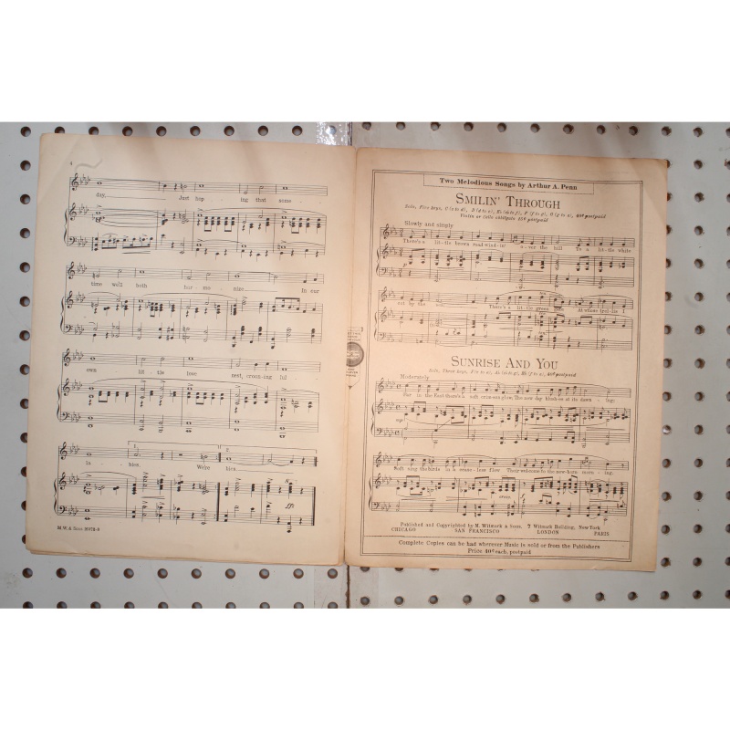 1921 - Crooning lullabies - Sheet Music