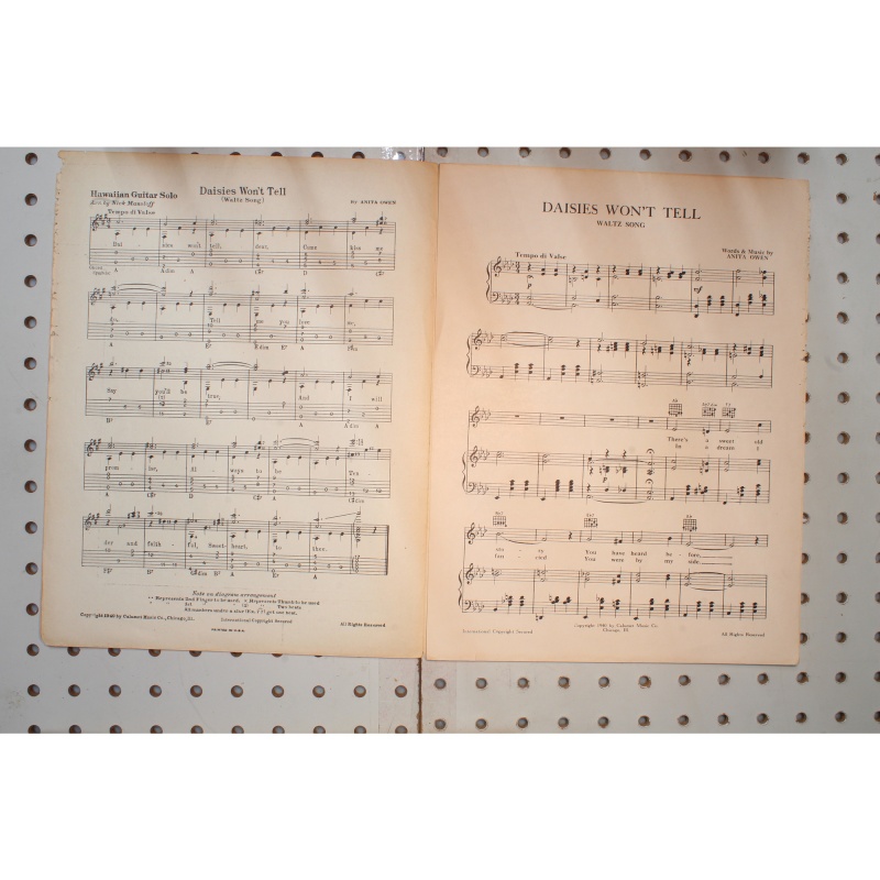 1940 - Daisies wont tell - Sheet Music
